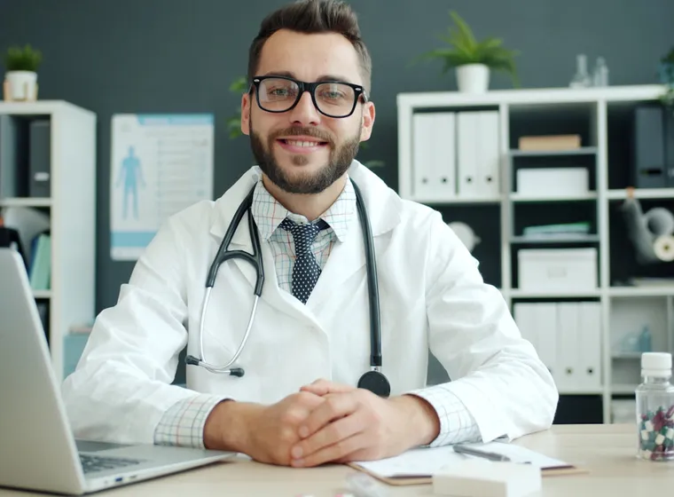 A physician ready to co-manage patient eye care